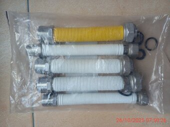 Plynový kotel sada připojovacích hadic. - 8