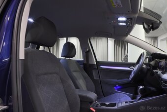 VW Golf 8 1.5 TSI 96kW Full LED 89tkm - záruka Autodraft - 8