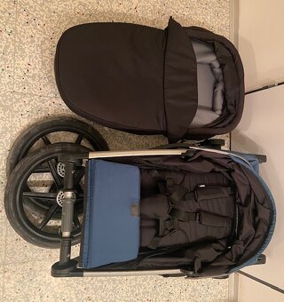 Prodám kočárek Thule Urban Glide 2 Majolic Blue s korbičkou. - 8