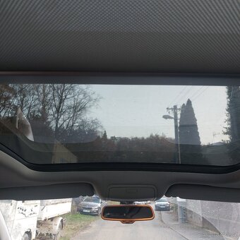 Vw Touran 2.0Tdi DSG,103kw/140ps - 8