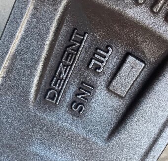 Alu disky Dezent, 5x112, R17, šedé, ET35 - 8