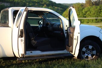 Nissan Navara d40 pick up - 8
