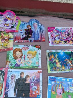 Obří sbírka puzzle (princezny, i dřevěné, Krtek, Disney.. - 8