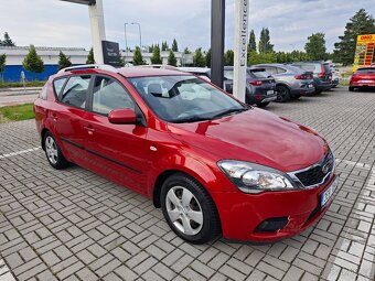 Ceed SportyWagon Comfort 1.4CVVT 80kW - 8