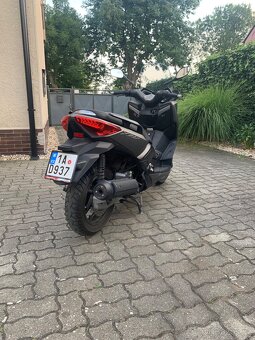 Yamaha X Max 125 - 8