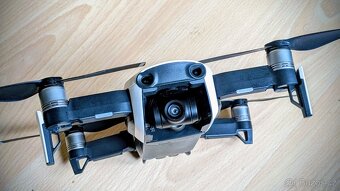 Prodám DJI Mavic Air Fly More combo - 8
