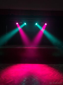 Led wash 19x15w rotačná hlava SHEHDS - 8