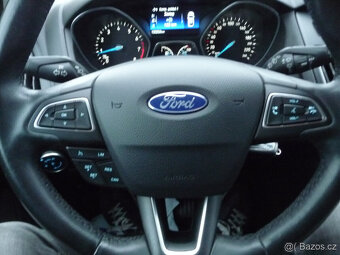 Ford Focus 1.0i 92kw Titanium po prvním majiteli - 8