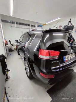 Prodám Citroen c crosser 7místne - 8