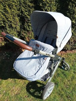 Kočárek ABC - 8