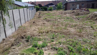 Pěkná stavební parcela DRNHOLEC,náměstí - 8