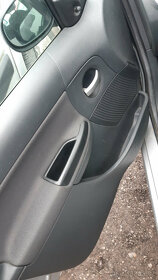 Citroen C3 2008 1,1i 44kW HFX, KRASNY, DILY z VOZU - 8