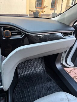 Tesla model S 85 Performance - 8