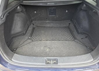 Hyundai i30 1.4-KAMERA-PARKOVACÍ SENZORY - 8