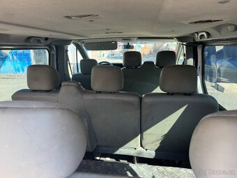 Opel Vivaro 1.9 DCI 74kw 9 MÍST - 8