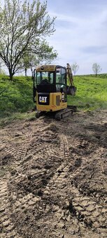 Minibagr Cat 301.6 - 8