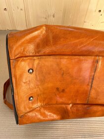 Kožená lehká taška na cestování - 8