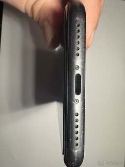 Prodám iPhone 11 64GB černý – plně funkční - 8