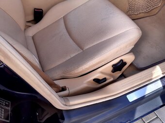 Mercedes C270cdi manual - 8