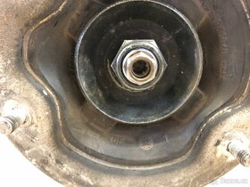 BMW E65 E66 tlumiče EDC s pružinama - 8