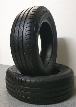 4x -- 195/65 R15 Letní sada pneu Continental / Barum -- - 8