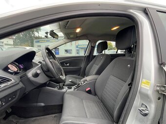 Megane Grandtour - 8