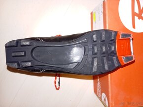 Běžky Fischer 150 cm s vázáním a hůlkami - 8