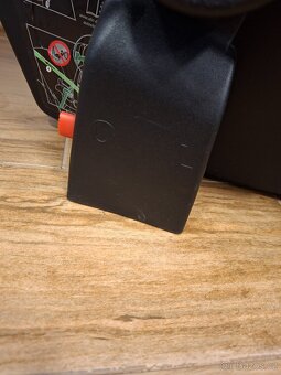 Autosedačka ABC Desing TULIP + základna - 8