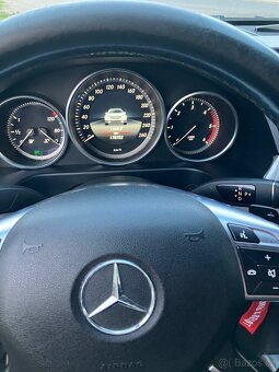 Mercedes-Benz E220 - 8