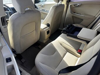 Volvo XC60 2.4D 20v, r.2011 4x4, rozvody, pěkný stav - 8