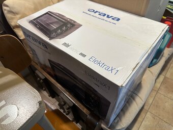 ELEKTRICKÁ TROUBA S DVOUVAŘIČEM ORAVA ELEKTRA X1 - 8