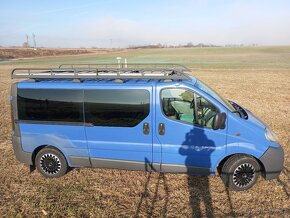 Opel Vivaro - 8