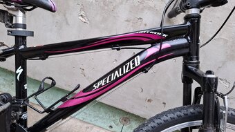 SPECIALIZED HOTROCK 24" - 8
