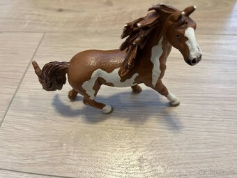 Schleich koně - 8