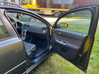 Volvo V50 2.0D, manuál, rv. 2007 - 8
