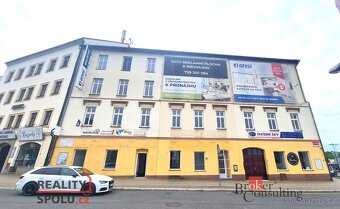 Pronájem, komerční/obchodní prostory, 155 m2, sady Pětatřicá - 8