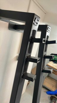 Half Squat Rack - držak na činku dřepy - 8