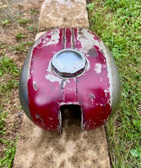 Jawa 250 350 panelka, sportka - nádrž - 8