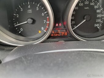 Mazda 5 2.0i 110kw 7míst Center line - 8