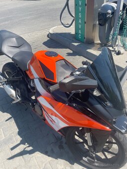 Ktm rc 125 2017 - 8