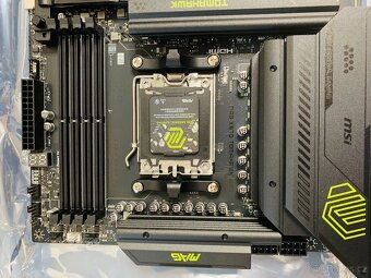 Základní deska MSI MAG X870 TOMAHAWK WIFI - 8