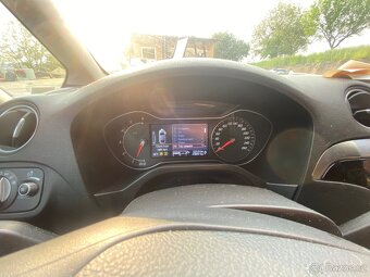 ford galaxy - 8