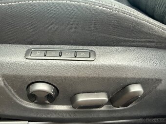 Škoda SUPERB 2.0 TDi EVO DSG MATRIX VIRTUAL KAMERA PANORAMA - 8