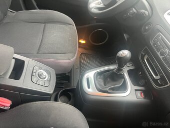 Renault grand scenic 1.4i, 96 kw r.v2009,7mist - 8