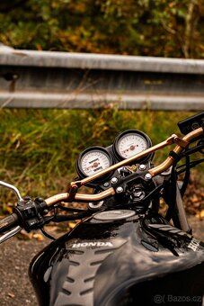 Honda Hornet 600 2001 - 8