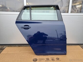 Dveře Škoda Fabia 2 - 1,2TSI,63KW,2014 - modrá - 8