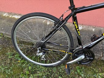 Trekové kolo KELLYS Axis – 28” kola - 8