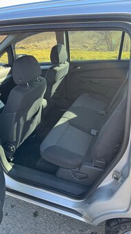 Opel Zafira B - 8