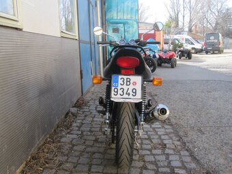 Kawasaki ER5 - 8