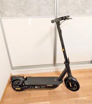 Segway Ninebot G2 MAX 35km/h CELOODPRUŽENÁ elektrokoloběžka - 8